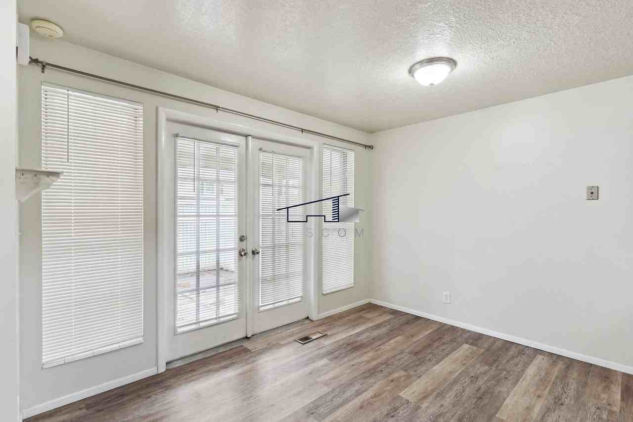 281 W Pheasantbrook Dr - Photo 3 of 26