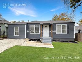 featured image of 3213 Bideker Ave