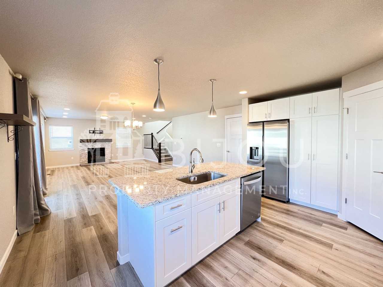 4908 Wolf Moon Dr - Photo 7 of 33