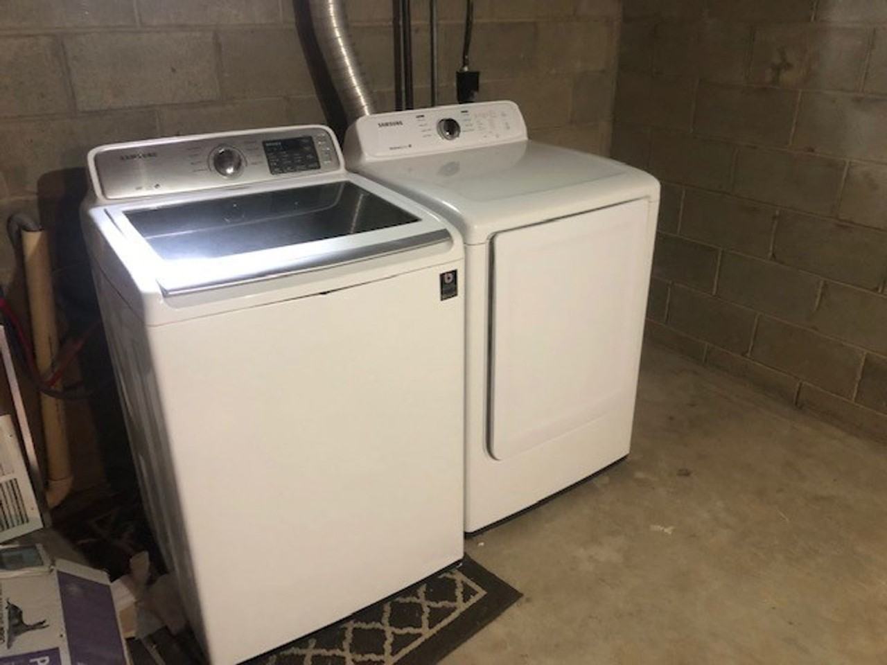 808 17th St - Photo 5 of 16