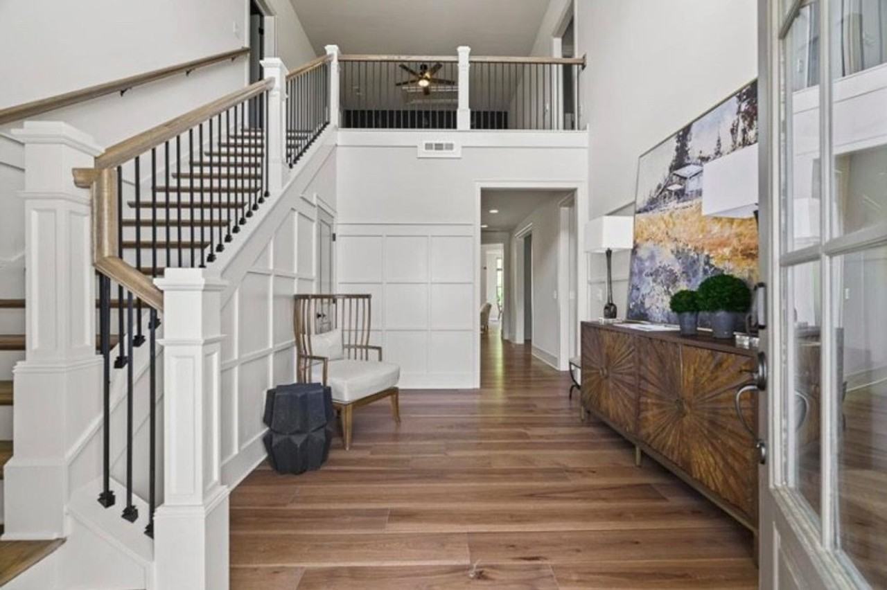 7277 Ludlow Dr - Photo 2 of 35