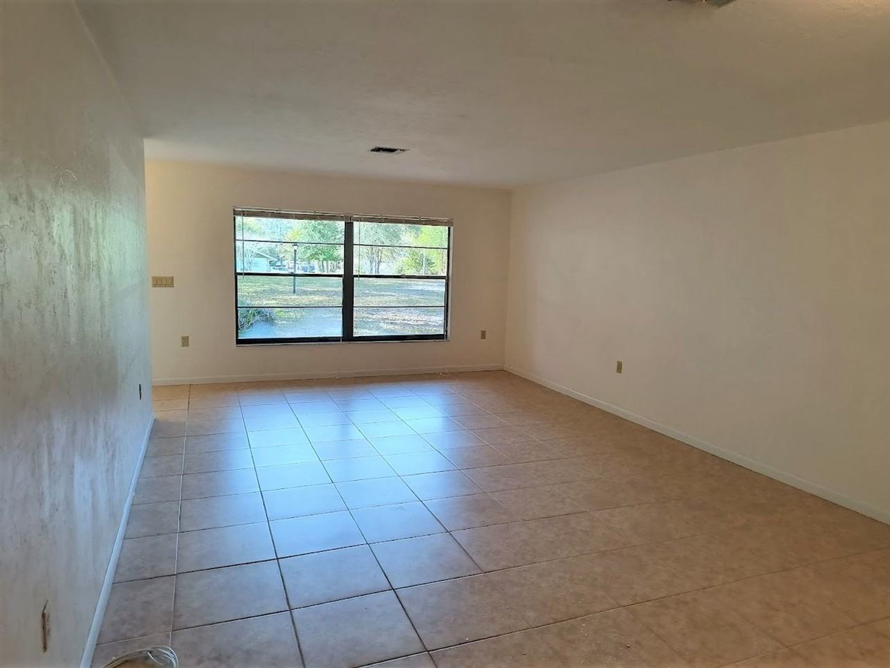 9731 Sw 200th Ct - Photo 5 of 18