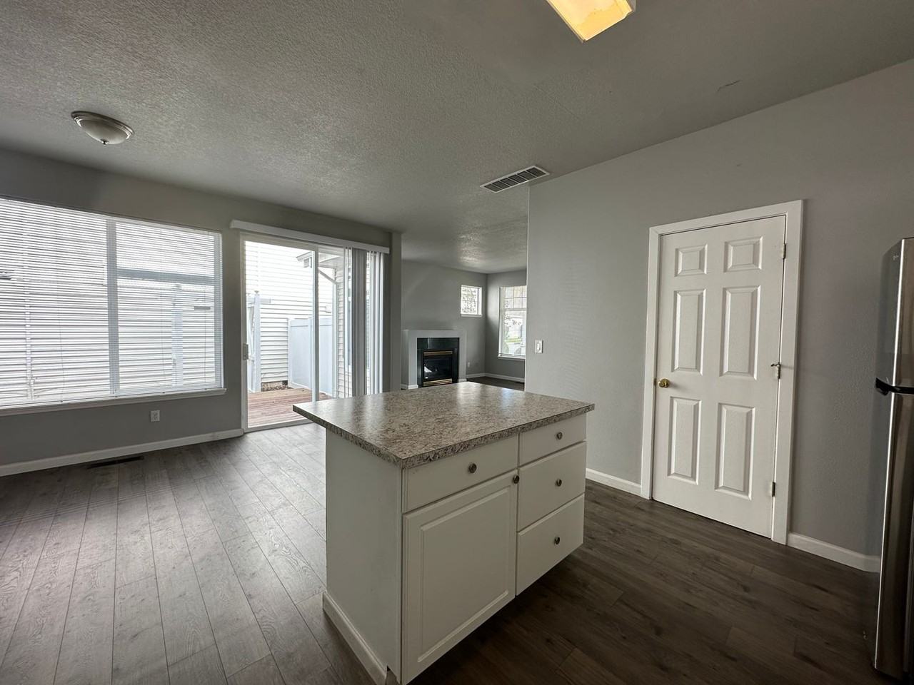 16987 Sw Kattegat Dr - Photo 4 of 22