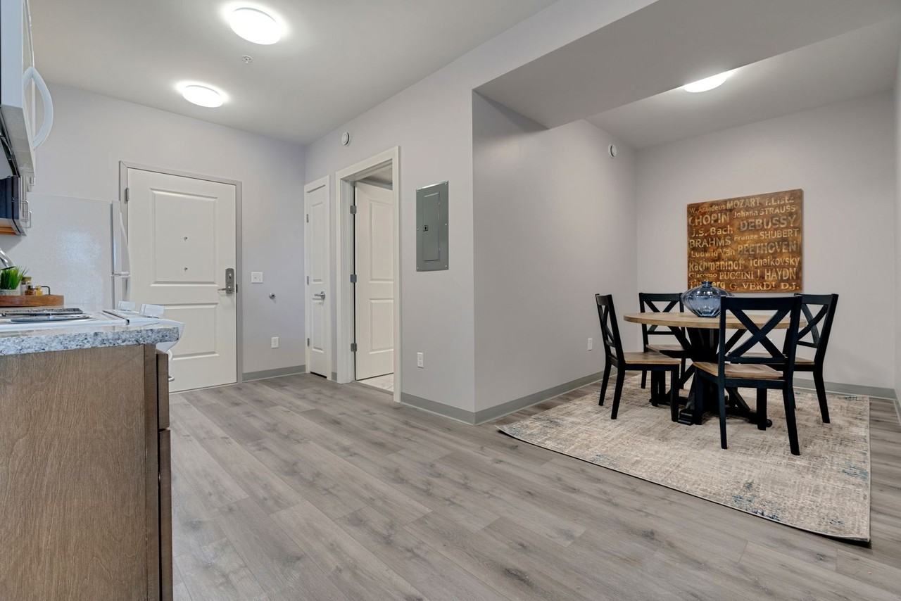 28 Cutts Ave. - Photo 6 of 42