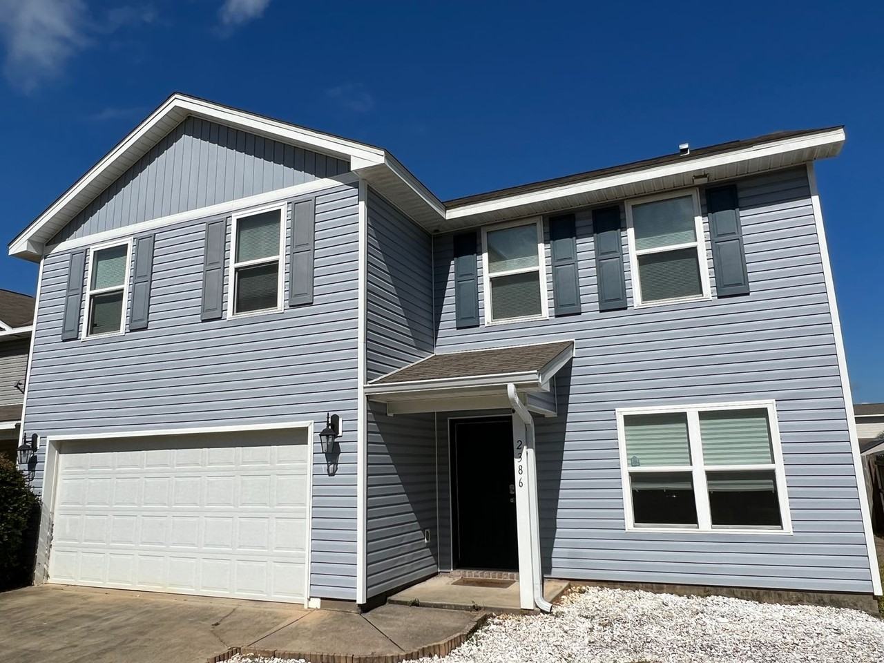 2386 Waltham St - Photo 2 of 46