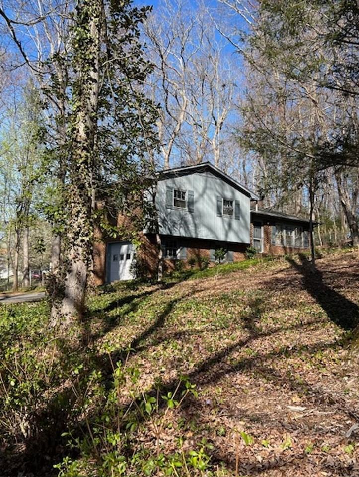 111 Keller Ave - Photo 2 of 21