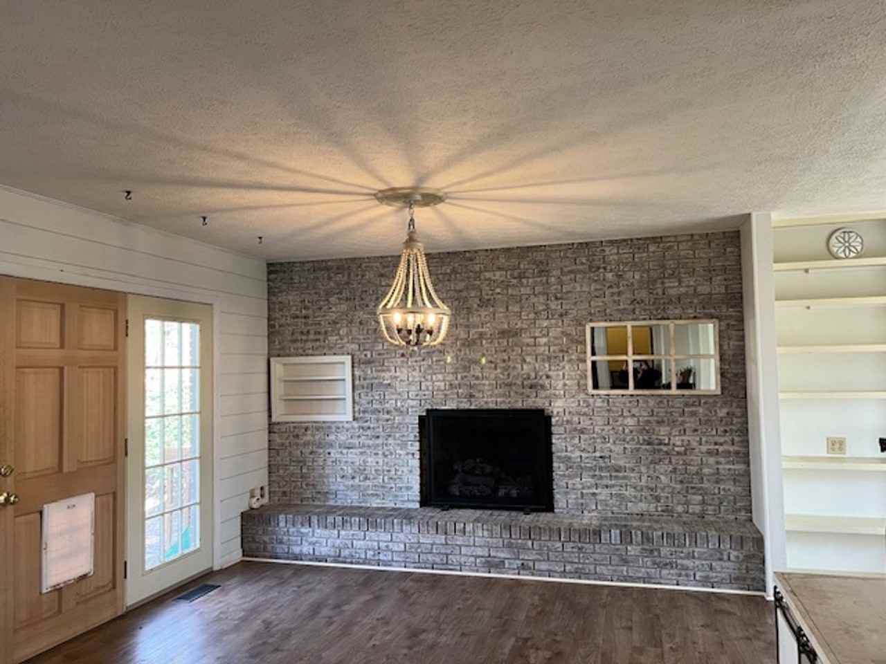 111 Keller Ave - Photo 4 of 21