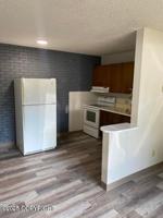 featured image of 1425 W 40th Ave