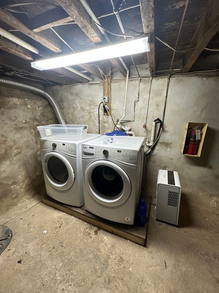 3854 Spring Garden St - Photo 4 of 24