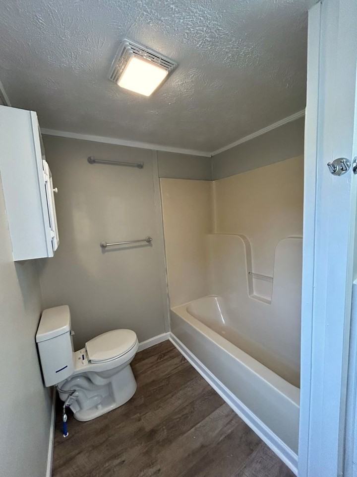 208 Bundrum Dr Nw - Photo 6 of 7