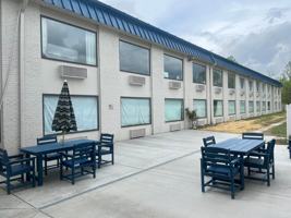 featured image of 1339 Highland Ave