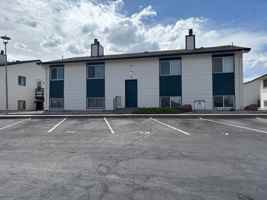 featured image of 402 Miller Ln