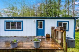 40 E Totten Pl - Photo 1 of 1