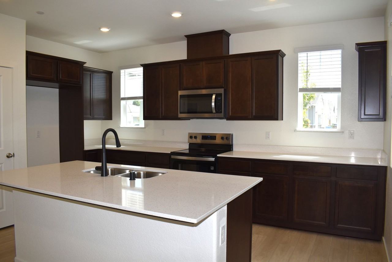 10114 Elise Way - Photo 6 of 22