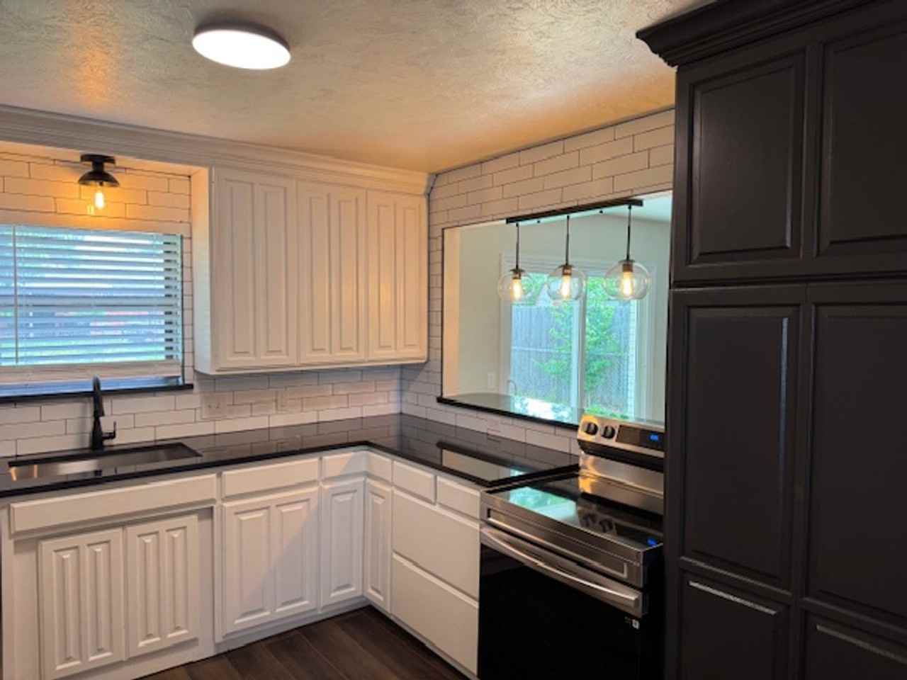 123 Briarwood St - Photo 7 of 16