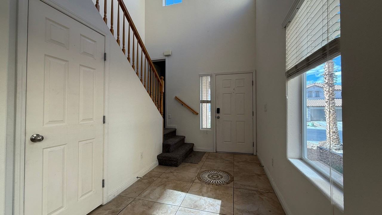 8967 Ryan Creek Ave - Photo 6 of 50