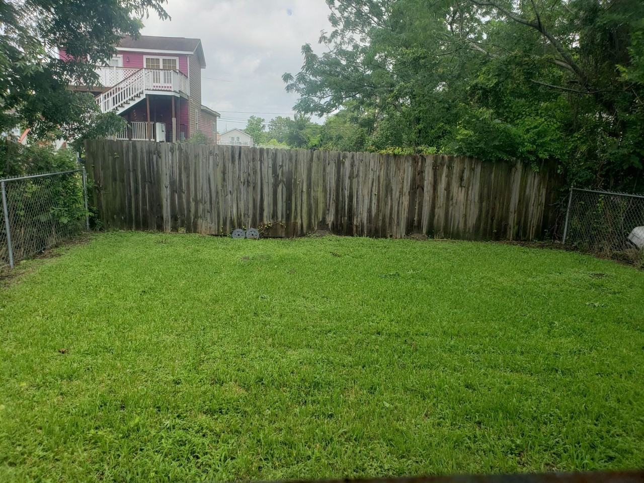 1916 Lamanche St - Photo 2 of 13