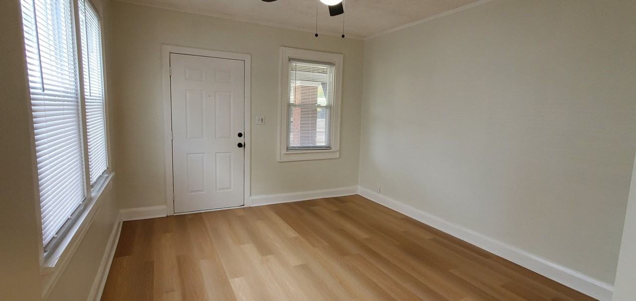 2742 Shelby St - Photo 5 of 26