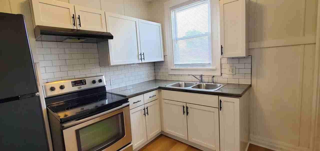 2742 Shelby St - Photo 6 of 26