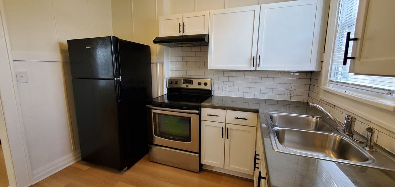 2742 Shelby St - Photo 7 of 26
