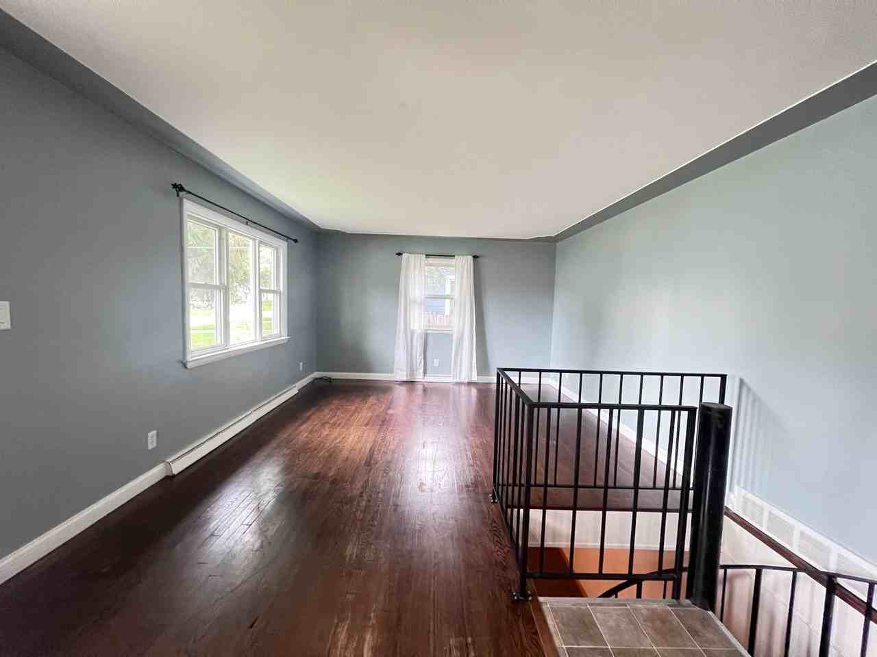 8265 Freeland Ave Sw - Photo 2 of 26