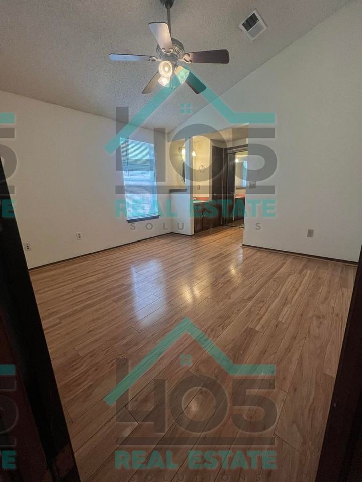 2136 Lonnie Ln - Photo 6 of 14