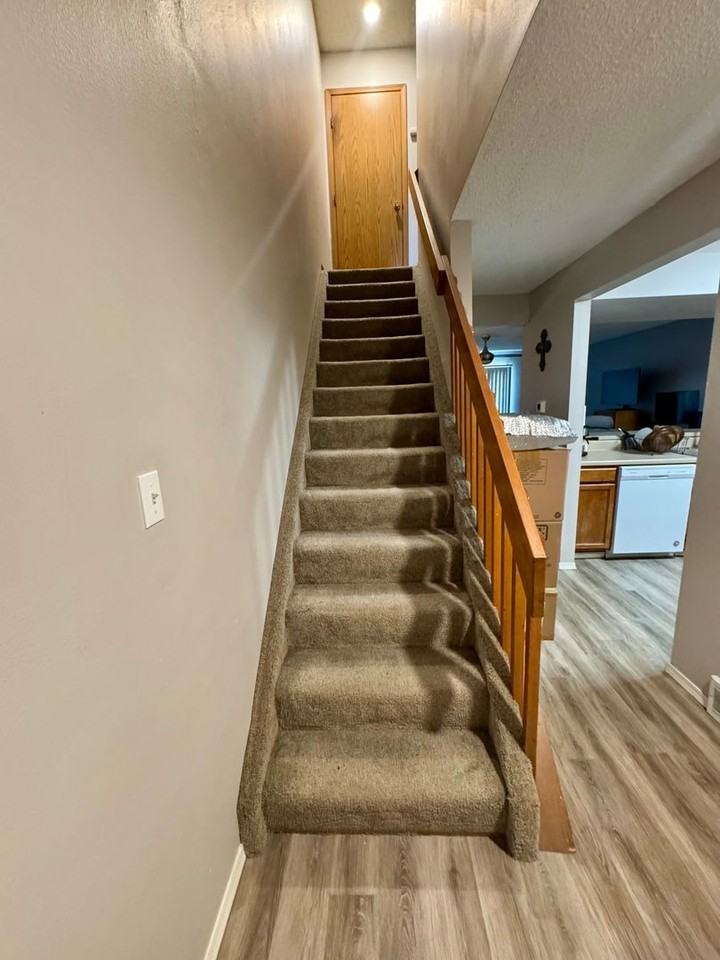 6466 Jonathan Ct - Photo 6 of 19