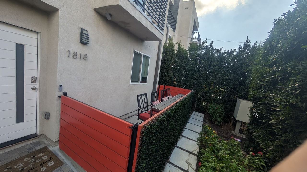 1818 Thurman Ave - Photo 5 of 31