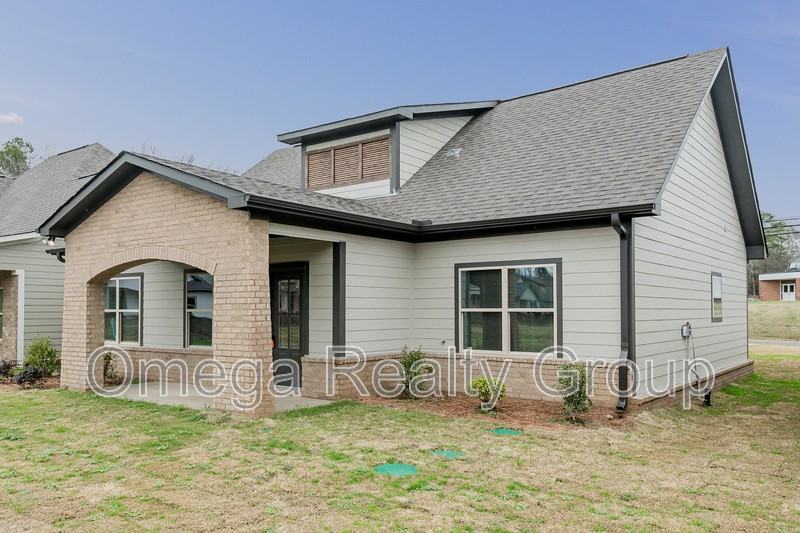 8612 Old Highway - Photo 2 of 39