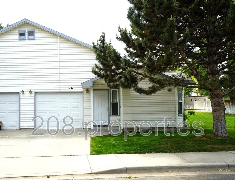 46 3rd St - Photo 2 of 19