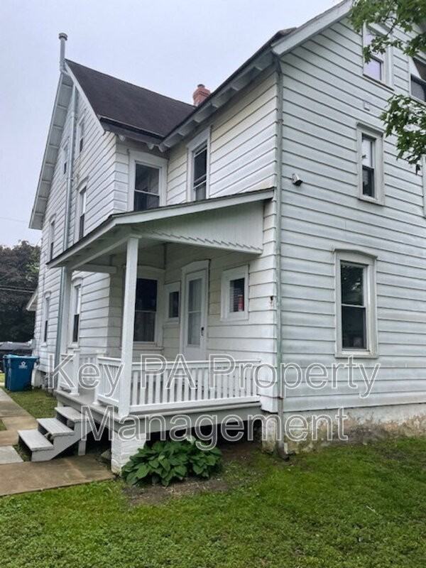 471 Hodgson St - Photo 2 of 13