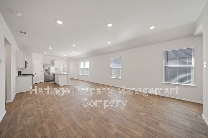 15706 Clove Spice Way - Photo 5 of 31