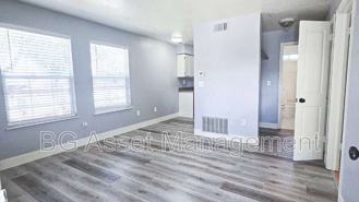 601 W 6th St #A - Photo 1 of 1