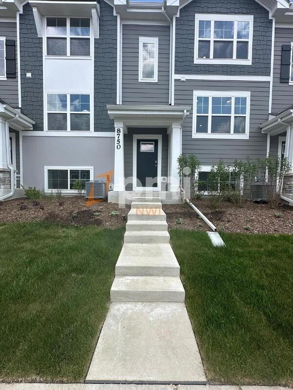 8750 Clover Ln - Photo 3 of 28