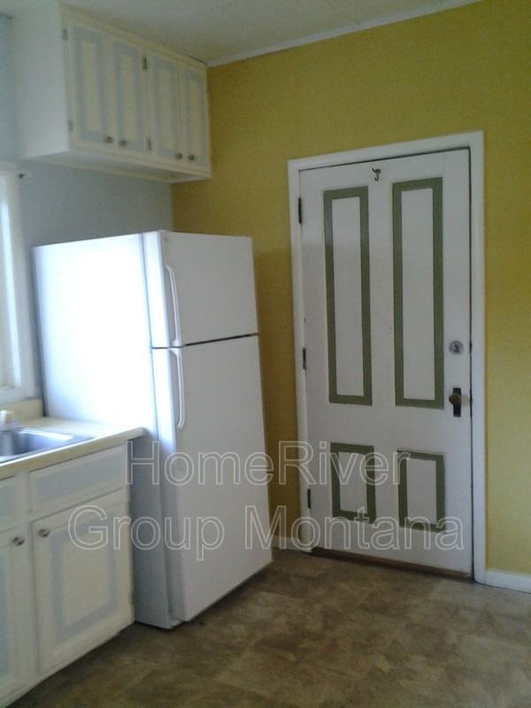 528 S 5th St W - Photo 6 of 17