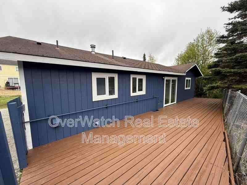 7350 Cantonment Ct - Photo 3 of 12