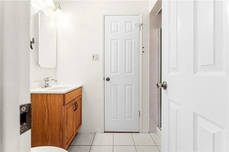 116 E Campus View Dr - Photo 3 of 17