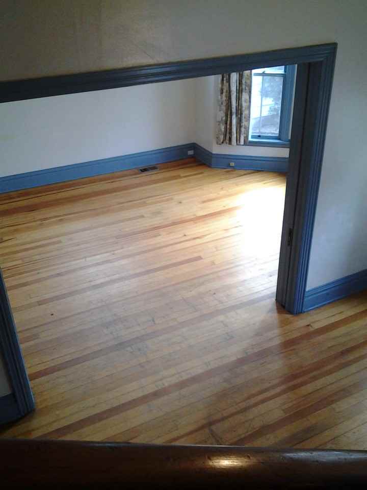 528 S 5Th St W - Photo 2 of 16