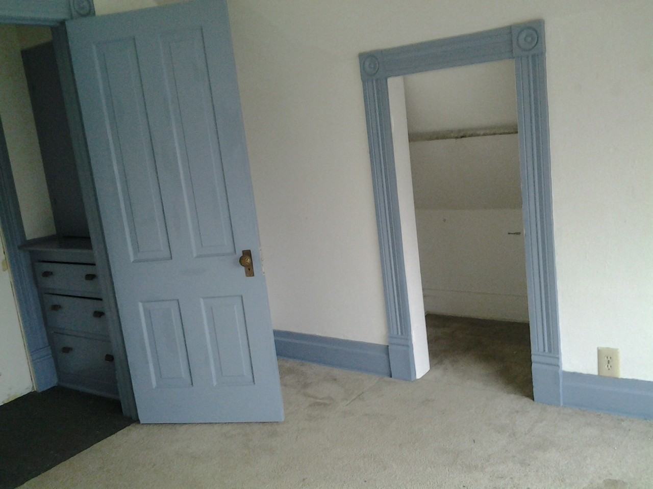 528 S 5Th St W - Photo 3 of 16