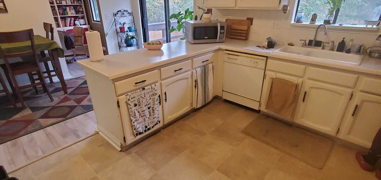1500 Se Eastwood Ct #NA - Photo 4 of 27