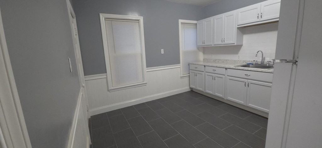 41 Vassar St #1 - Photo 2 of 18