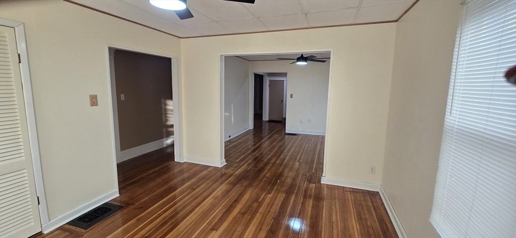 41 Vassar St #1 - Photo 3 of 18