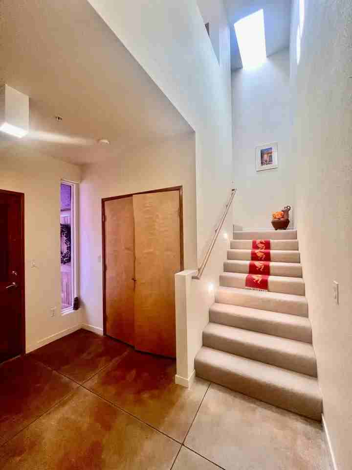 600 Circulo De Morelia #203