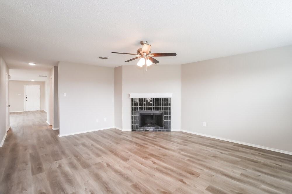3609 Butler Dr - Photo 5 of 17