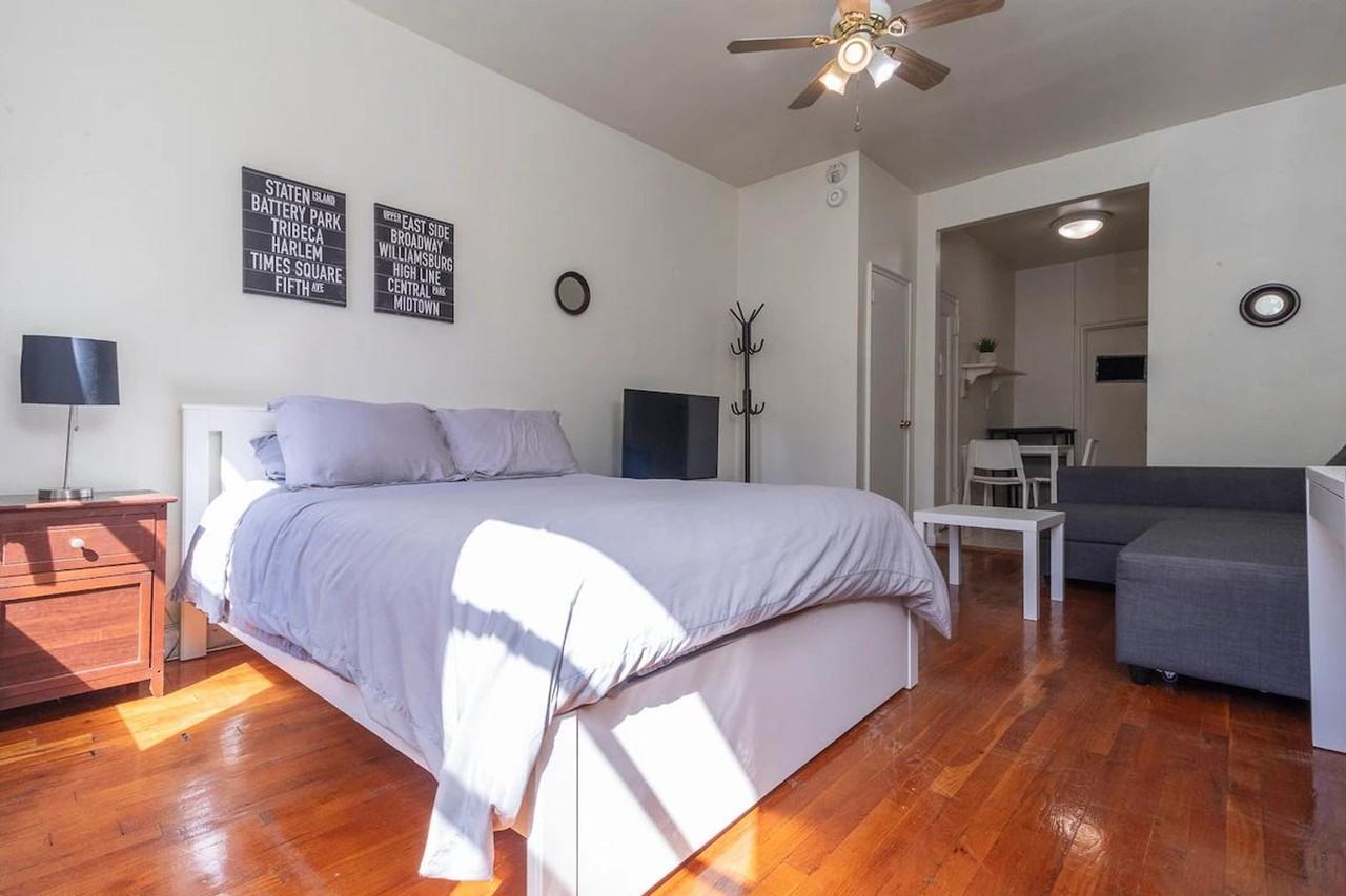 300 E 82nd St #1032021P - Photo 4 of 23