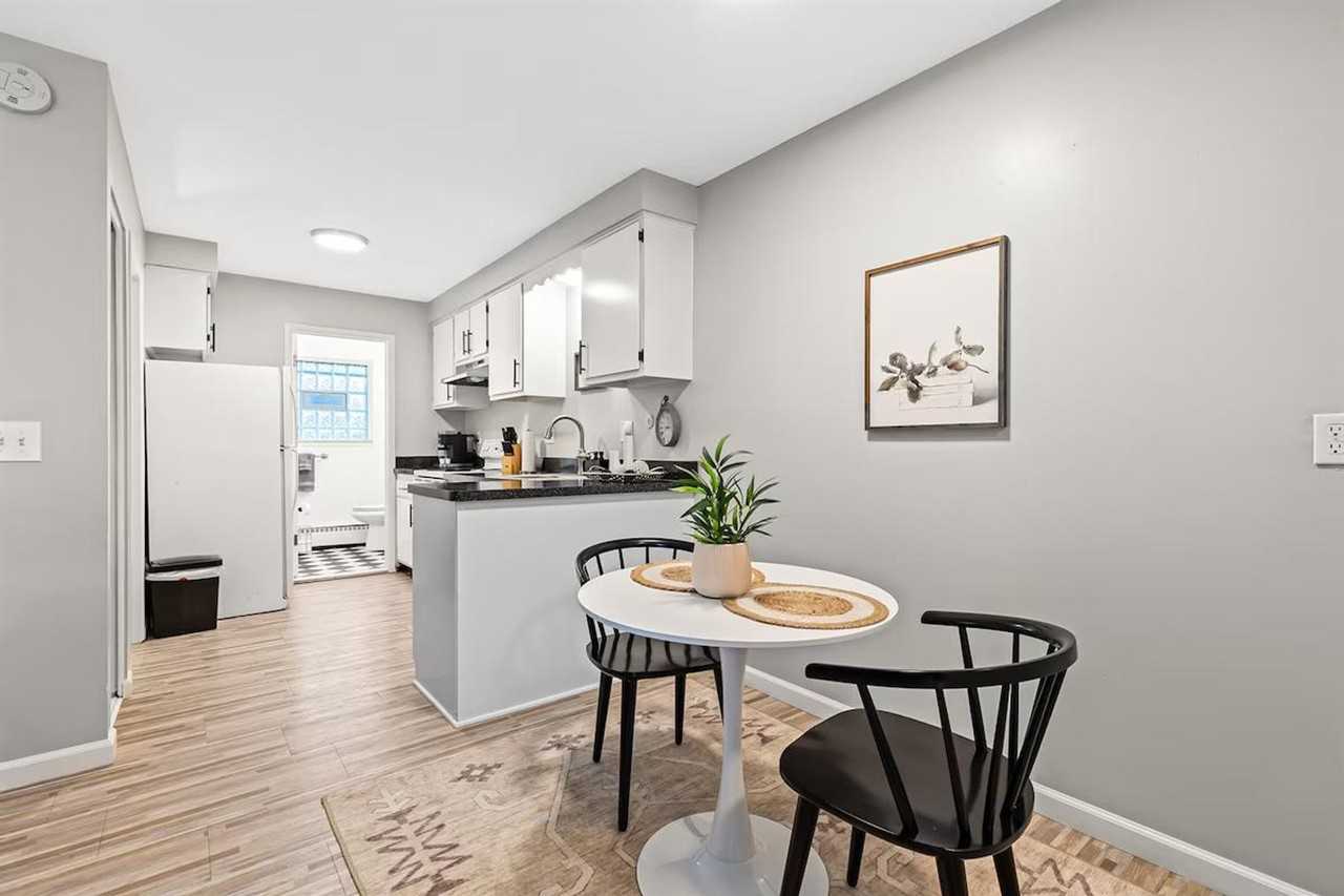 51 Hollywood Court #1032304P - Photo 6 of 21