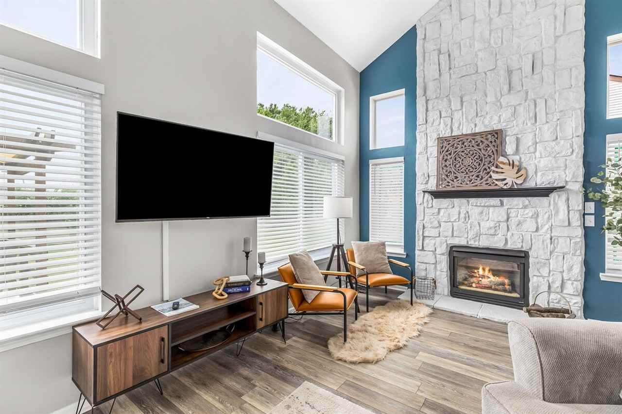 51897 Huntley Avenue #1032329P - Photo 3 of 34