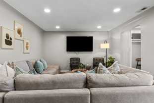 Mary Ann Avenue 8254 - Photo 1 of 1