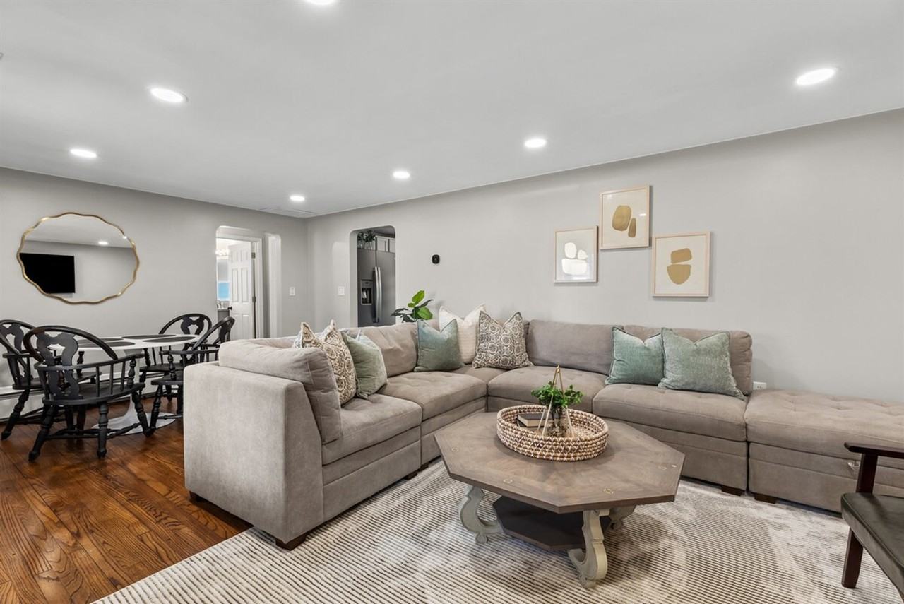 8254 Mary Ann Avenue - Photo 6 of 50