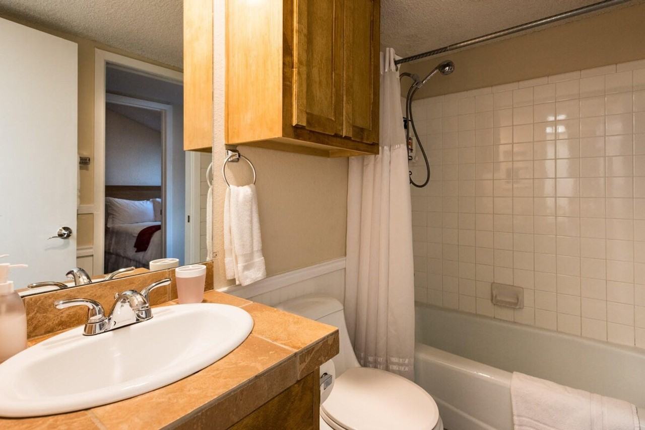 1200 Hollow Creek Dr #1054229P - Photo 5 of 35